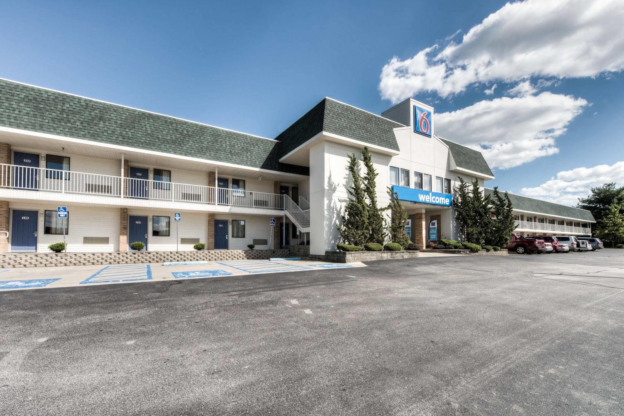 Motel 6-Niantic, Ct - New London ภายนอก รูปภาพ