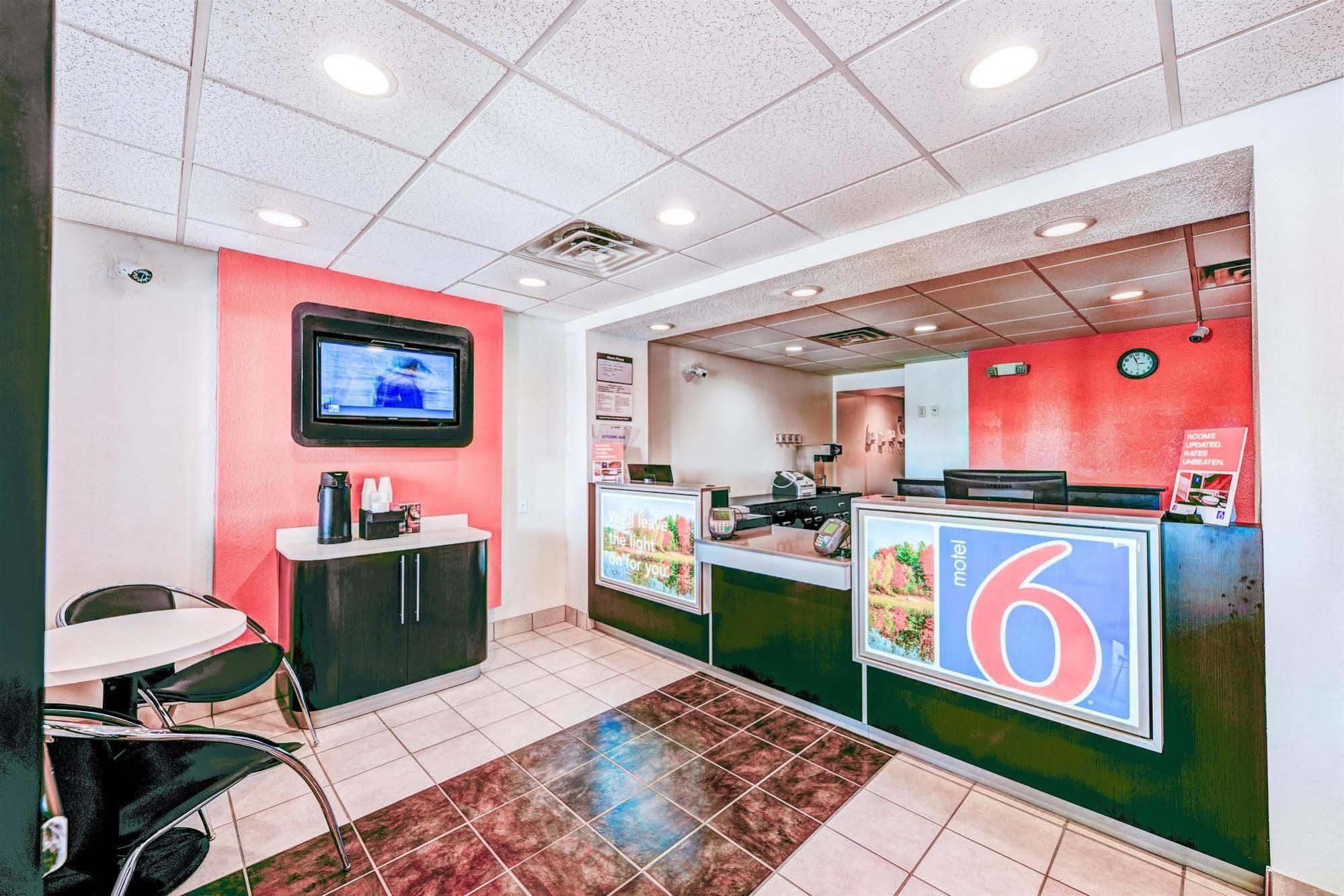 Motel 6-Niantic, Ct - New London ภายนอก รูปภาพ