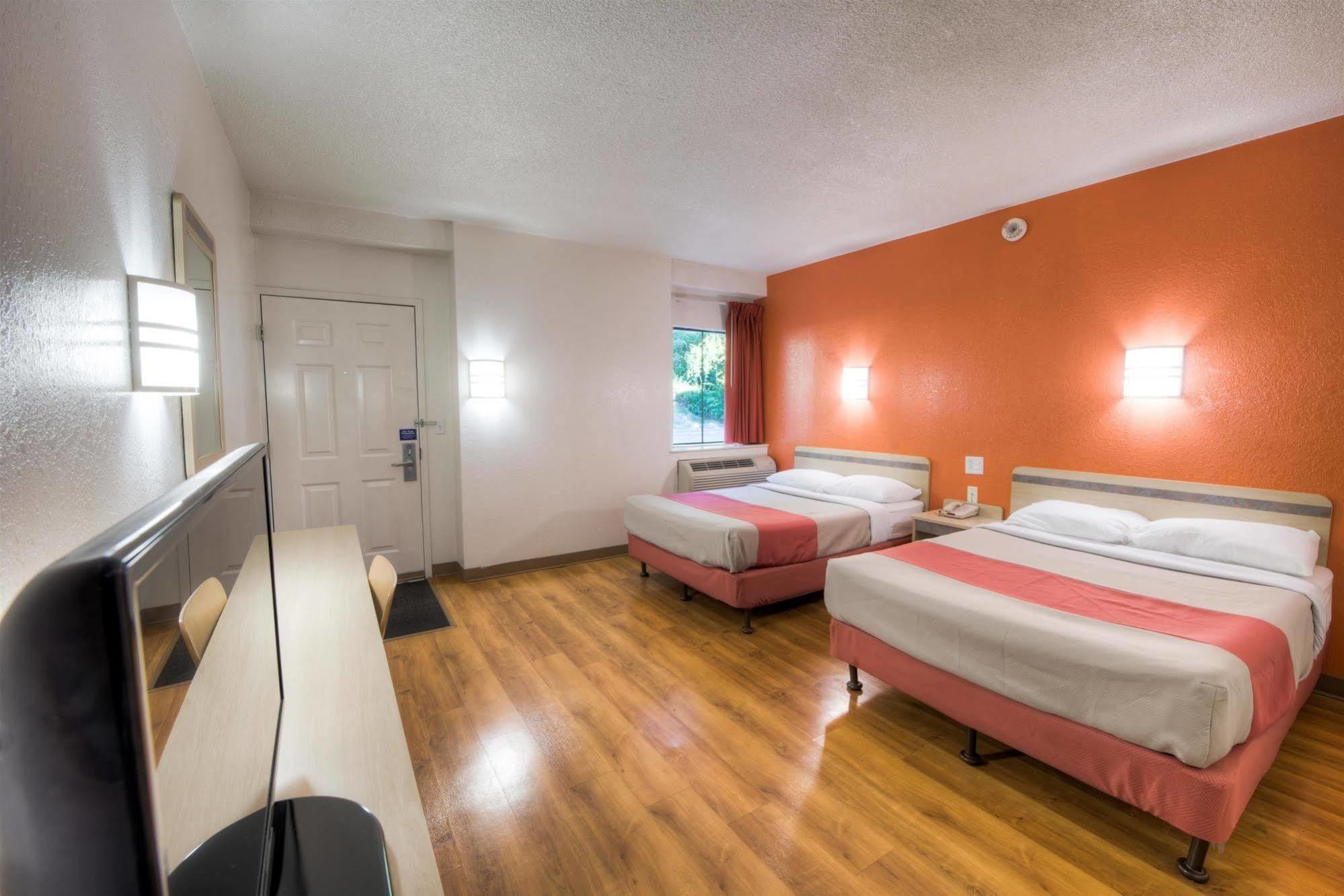 Motel 6-Niantic, Ct - New London ภายนอก รูปภาพ